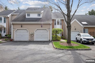 116 Coccio Dr, West Orange, NJ 07052