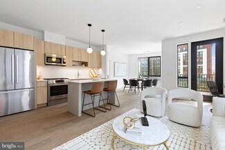 7175 12th St NW Unit 217, Washington, DC 20012