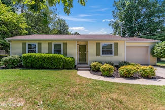 4316 Trelawny Ln, Powell, TN 37849