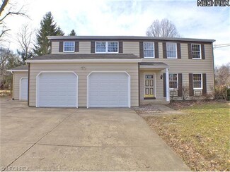 832 North Rd SE, Warren, OH 44484