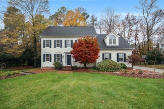 210 Stratford Dr, Chapel Hill, NC 27516