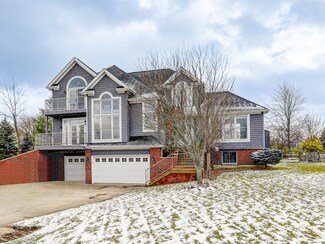 5450 Half Round Rd, Oswego, IL 60543