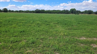 15 Charlene Ln, Belen, NM 87002