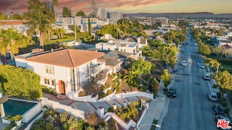 905 Berkeley St, Santa Monica, CA 90403