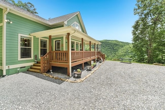 410 Moonlight Trail, Bryson City, NC 28713