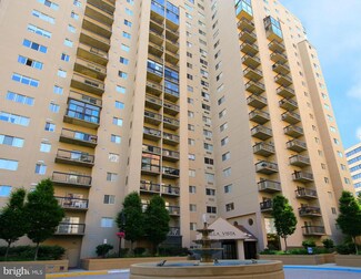 1211 S Eads St Unit 509, Arlington, VA 22202