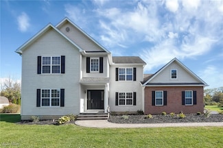 105 Zellers Ln, Etna, OH 43062