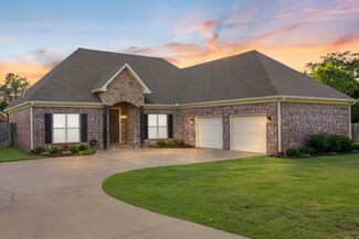 5 Samantha Cir, Searcy, AR 72143