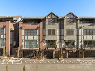 209 Broadway St, Asheville, NC 28801