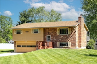 2706 Coldsprings Dr, Beavercreek, OH 45434