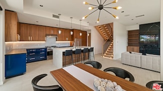 212 Bay St Unit 1, Santa Monica, CA 90405