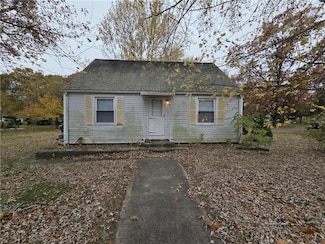 117 Second Point Rd, Warwick, RI 02889