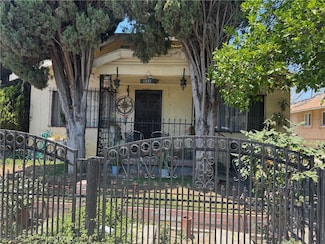 7223 Holmes Ave, Los Angeles, CA 90001