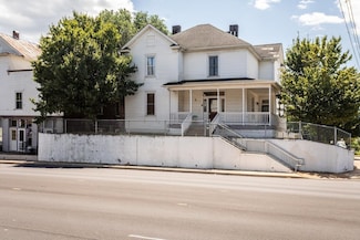 600 E Main St, Waynesboro, VA 22980