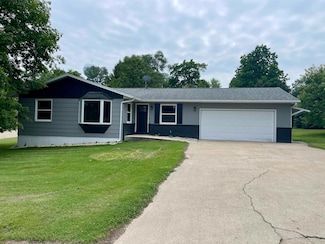 410 3rd St, Albany, WI 53502
