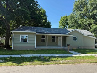 404 W Capitol St, Flora, IN 46929