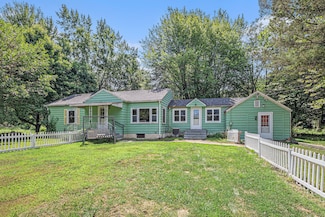 11366 W Earl Rd, Michigan City, IN 46360