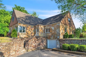 4719 Cottage Rd, Gasport, NY 14067