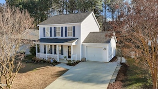 402 Homestead Park Dr, Apex, NC 27502