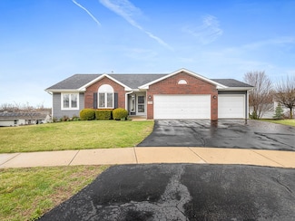 3234 Grand Cape Ct, Rockford, IL 61109