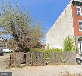 2102 N 20th St, Philadelphia, PA 19121