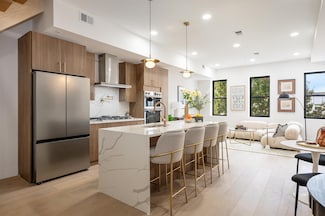 17 Leonard St Unit 2, Jersey City, NJ 07307