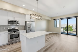 7300 E Earll Dr Unit 3016, Scottsdale, AZ 85251