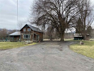 1203 R Idaho St, Kamiah, ID 83536