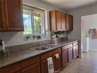 10202 Doty Ave, Inglewood, CA 90303