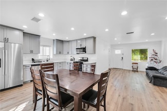 6118 Ethel Ave, van Nuys, CA 91401