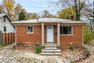 84 Pfeiffer Ave, Akron, OH 44312