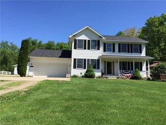 10369 Cardale St SW, Beach City, OH 44608