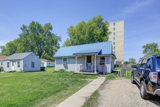 206 W 12th St, Rock Falls, IL 61071