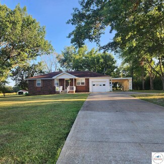 244 NW 40 Rd, Clinton, MO 64735