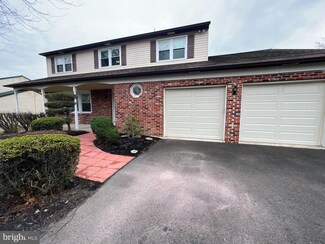 35 Addington Dr, Feasterville Trevose, PA 19053