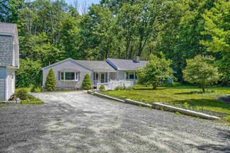 52 Old Gage Hill Rd, Pelham, NH 03076