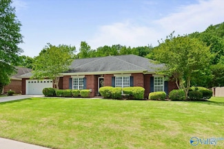 2608 Quarter Ln SE, Owens Cross Roads, AL 35763