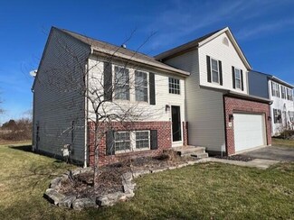 251 Kemperwood Dr, Pataskala, OH 43062