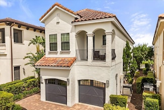 915 Golden Bear Dr, Reunion, FL 34747
