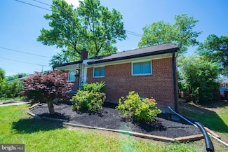1407 Ruatan St, Hyattsville, MD 20783