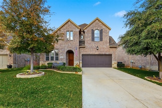 346 Hill Creek Ln, Grapevine, TX 76051