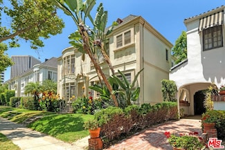 9945 Robbins Dr Unit 101, Beverly Hills, CA 90212