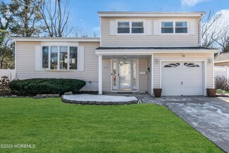 161 Cindy St, Old Bridge, NJ 08857