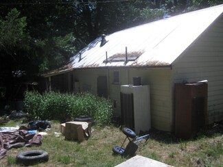 503 Mattole Rd, Honeydew, CA 95545