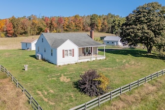 5531 Franklin Pike SE, Floyd, VA 24091