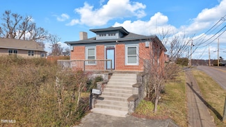 300 Highland Ave, Johnson City, TN 37604