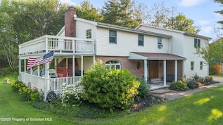 340 Washington St, Greenfield Township, PA 18407