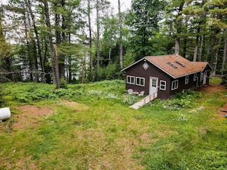 2697 Bullseye Ln, Eagle River, WI 54521