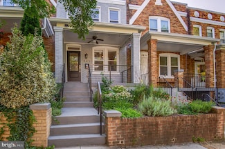 543 23rd Place NE, Washington, DC 20002