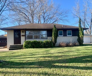 3801 72nd Ave N, Minneapolis, MN 55429